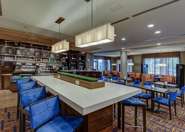 Courtyard By Marriott Hammond